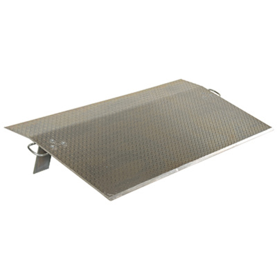 Aluminum Dockplate, 7,800-lb. Capacity, 72"W x 36"L, 5" Height